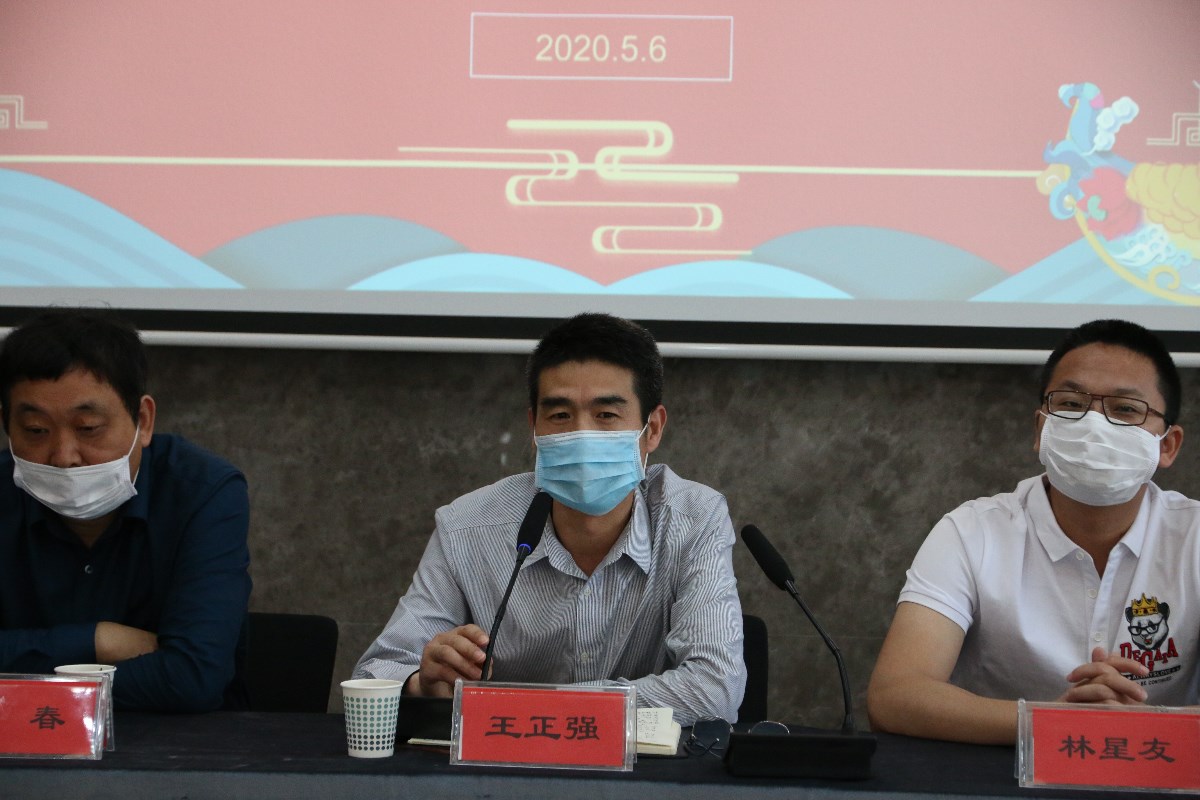 IMG_1053.JPG IMG_1053.JPG